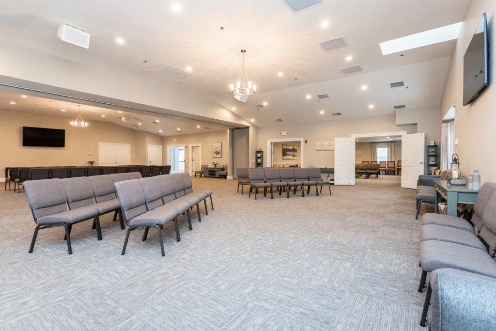Large Chapel - Chesmore Funeral Home - Hopkinton, MA
